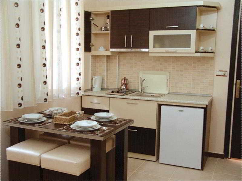 Reis Thermal Karahayit  Bagian luar foto